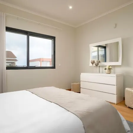 Cerrado Da Eira, Vista Mar E Farol Holiday home