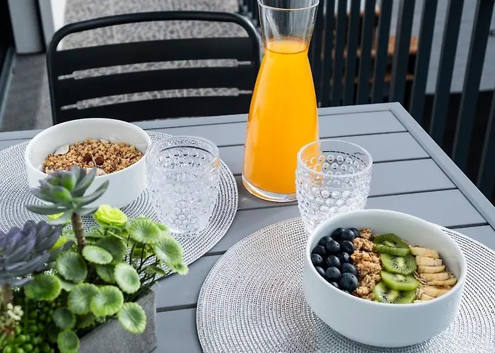 Cerrado Da Eira, Vista Mar E Farol