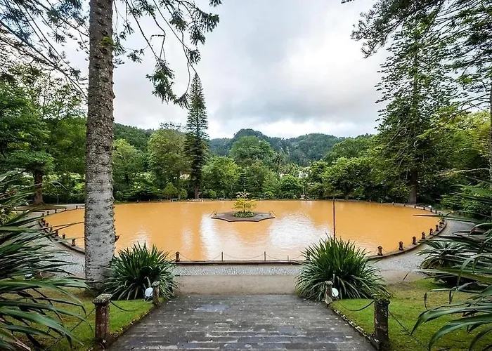 Cerrado Da Eira, Vista Mar E Farol Ponta Garca